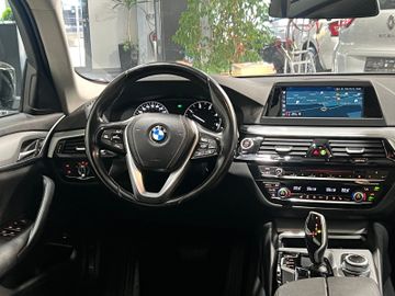 BMW 520 - 12