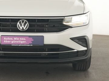 Volkswagen Tiguan - 12
