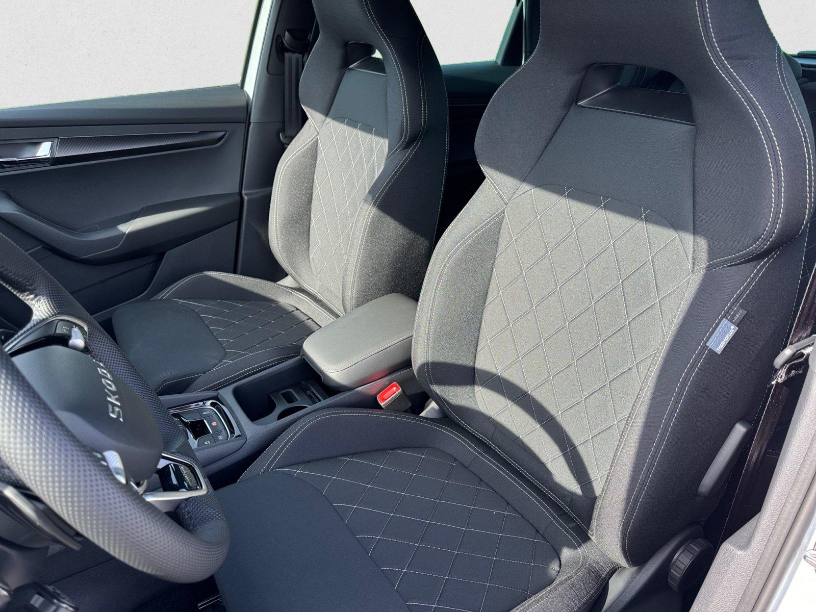 Skoda Karoq Sportline TDI DSG|AHK|SHZ|ACC|PDC
