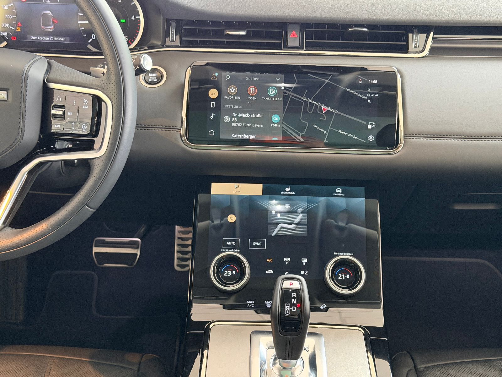 Fahrzeugabbildung Land Rover Evoque R-Dynamic SE/PANORAMA/MERIDIAN/KAMERA