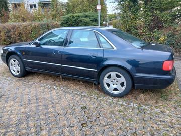 1998 AUDI A8 — фото 1