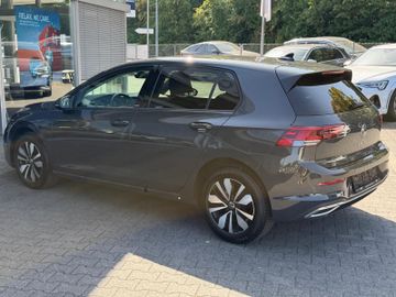 Volkswagen Golf - 6