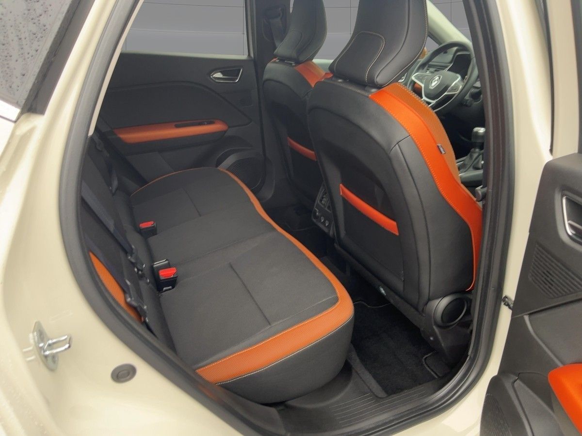 Fahrzeugabbildung Renault Captur II Intens TCe 100