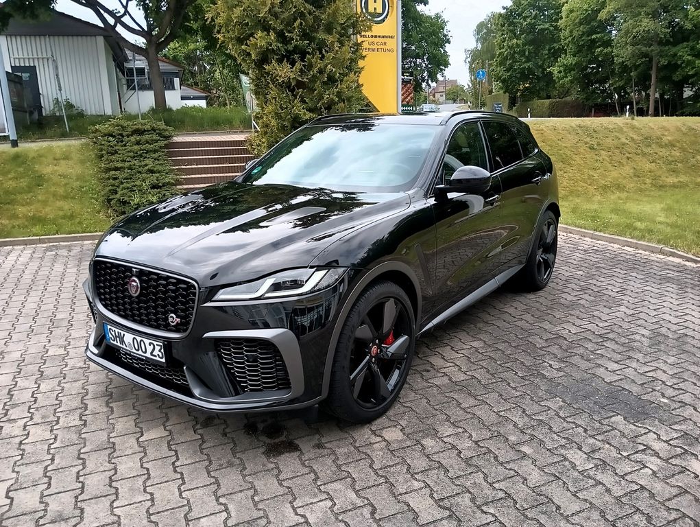 Jaguar F-Pace