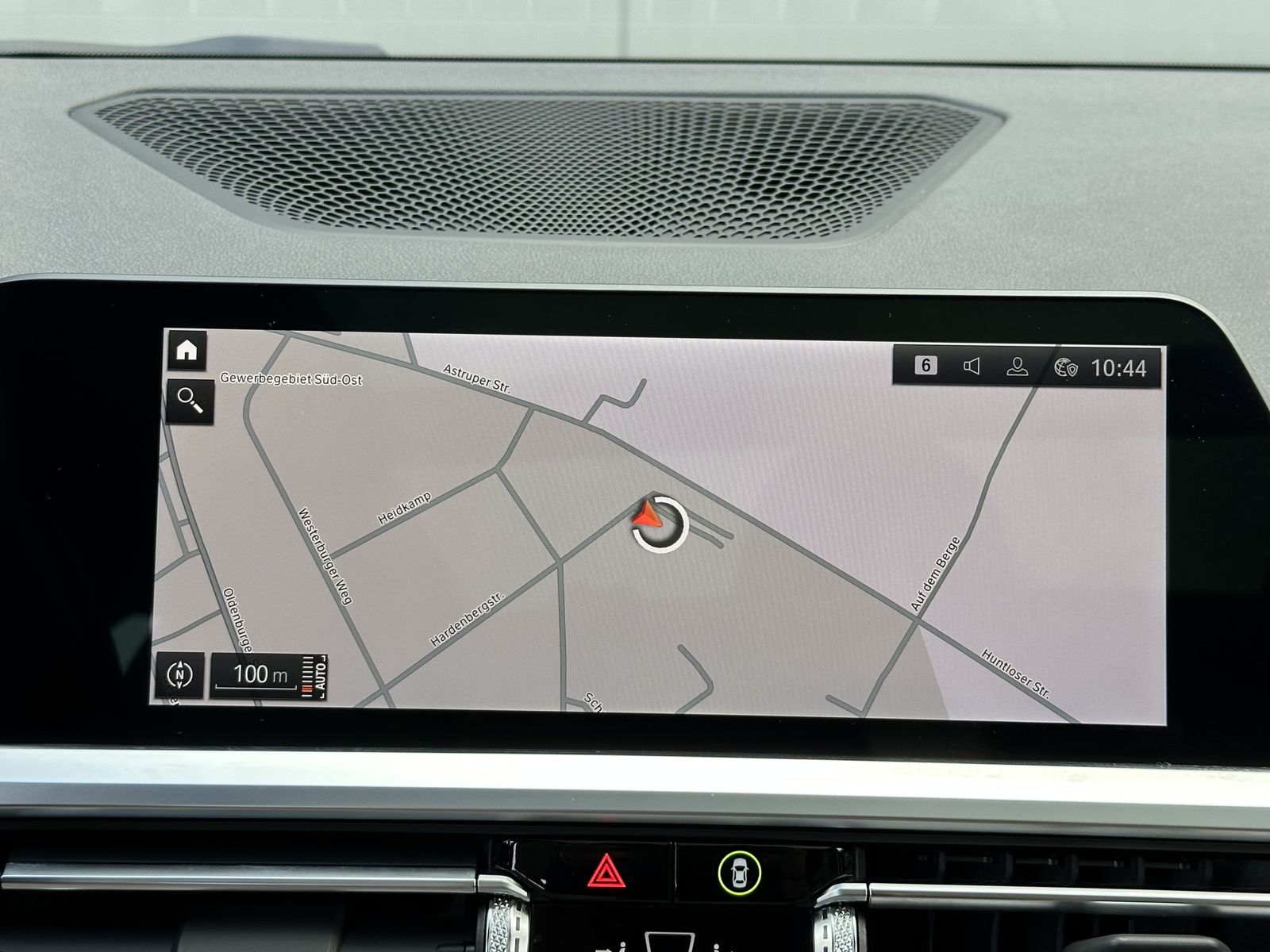 Fahrzeugabbildung BMW 330d Touring M-Sport NAV+LASER+ACC+HUD+PANO+19ZO