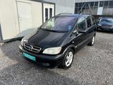 Opel Zafira 1.8 16V Elegance - Opel Zafira Elegance mit Benzin-Antrieb