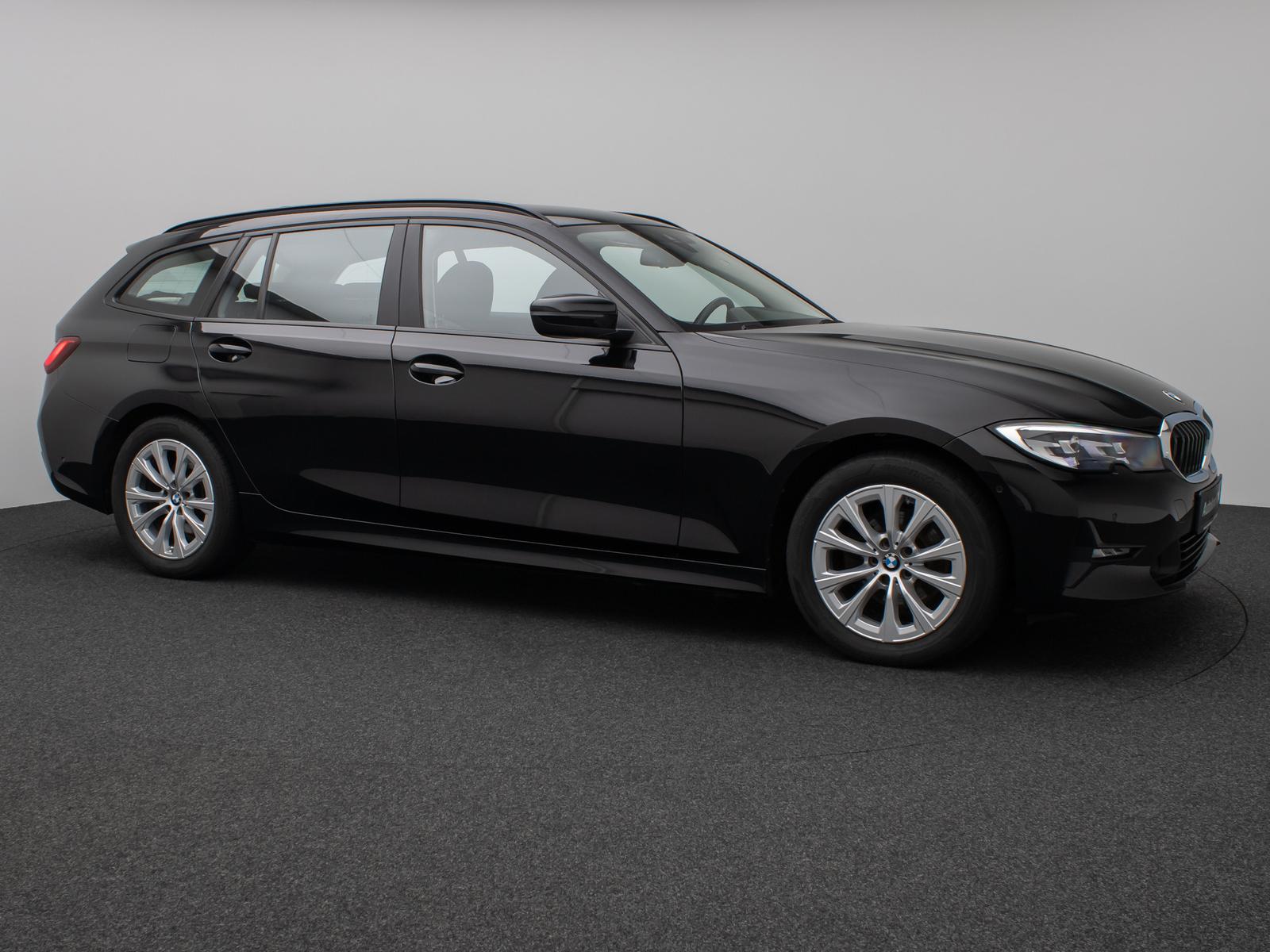BMW 320d GeschwindigReg DAB Kamera Alarm CockpitPlus