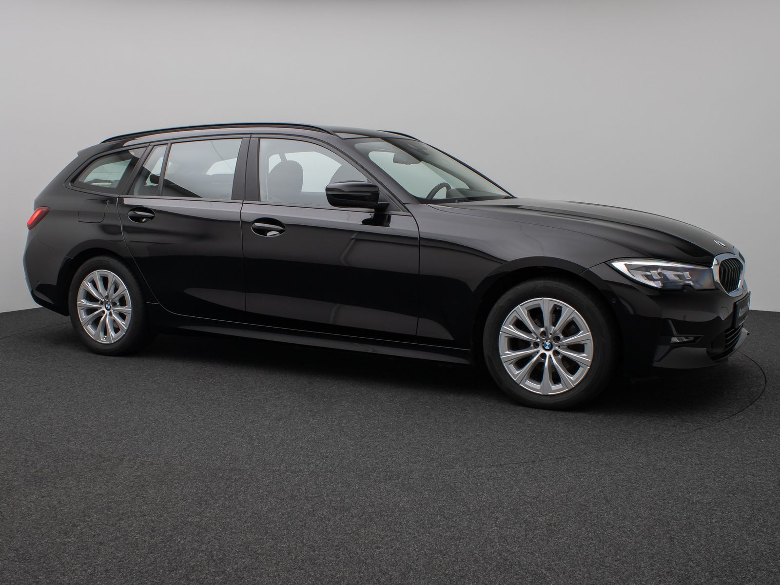 Fahrzeugabbildung BMW 320d GeschwindigReg DAB Kamera Alarm CockpitPlus