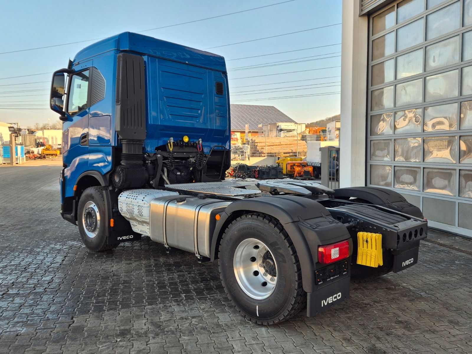 Fahrzeugabbildung Iveco AS440X50T/P ON+ X-Way, Intarder, Alu-Felgen