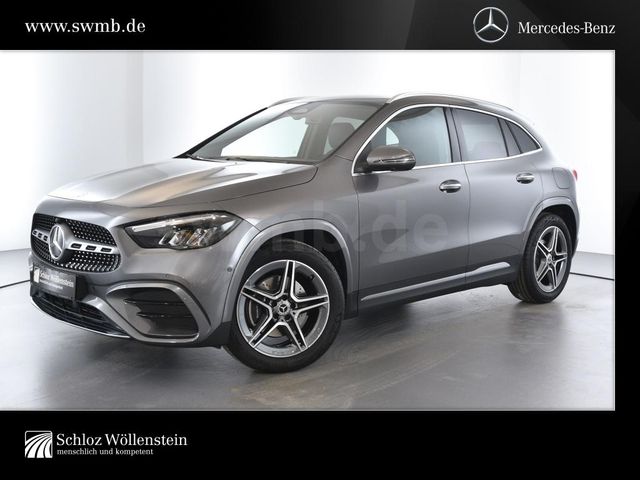 Mercedes-Benz GLA 200 3,99%/AMG/LED/AHK/DISTRONIC/KeylessGO  /