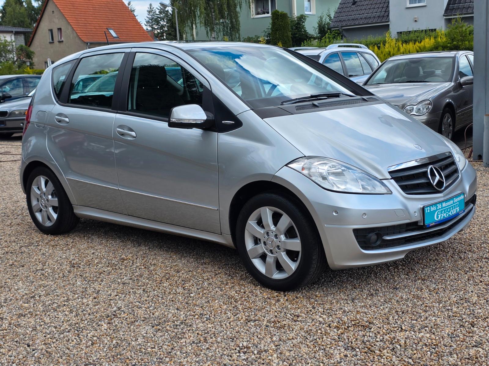 Mercedes-Benz A 180 AVANTGARDE Automatik*Navi*Leder*PDC*Sitzh.