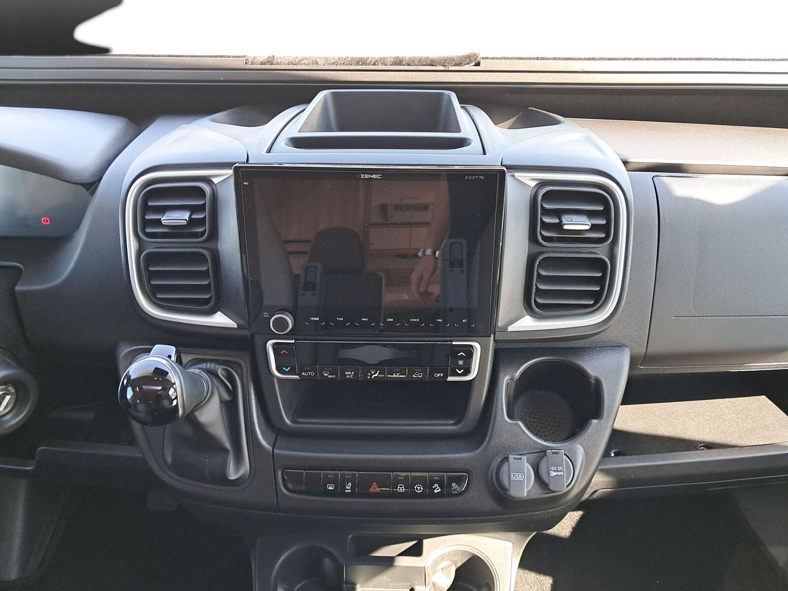 Fahrzeugabbildung Eura Mobil Profila RS PRS 720 EB RückfahrCAM, 180 PS Autom.