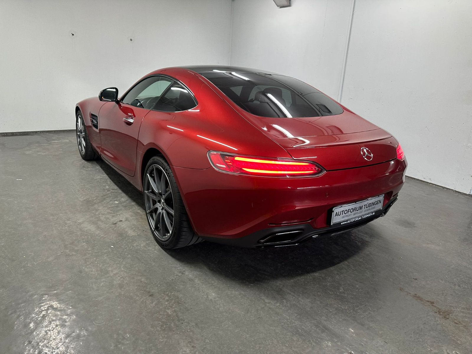 Fahrzeugabbildung Mercedes-Benz AMG GT S 4.0 V8 S DCT*NIGHT*PANO*KEYLESS*KAMERA