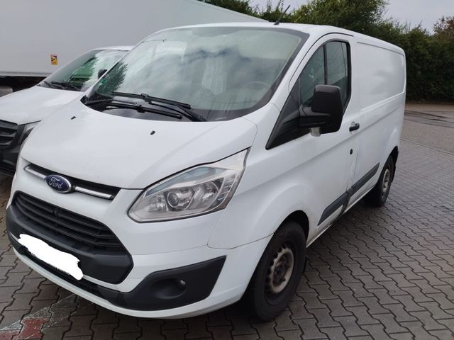 Ford Transit Custom 2,2 TDCI tüv 06/25