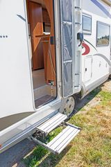Eura Mobil Profila A 675 VB - Offers matching your search criteria