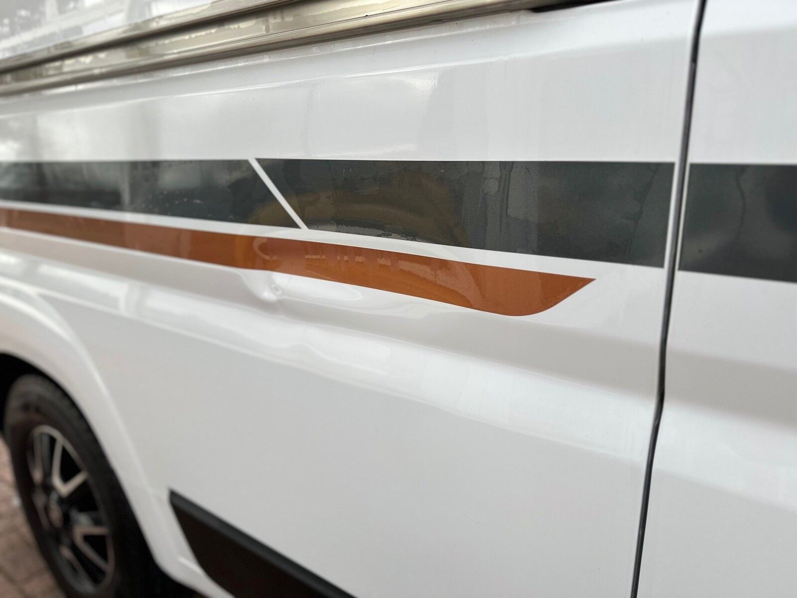 Fahrzeugabbildung Weinsberg CaraBus 600 MQ Aufstelldach ISOFIX Markise