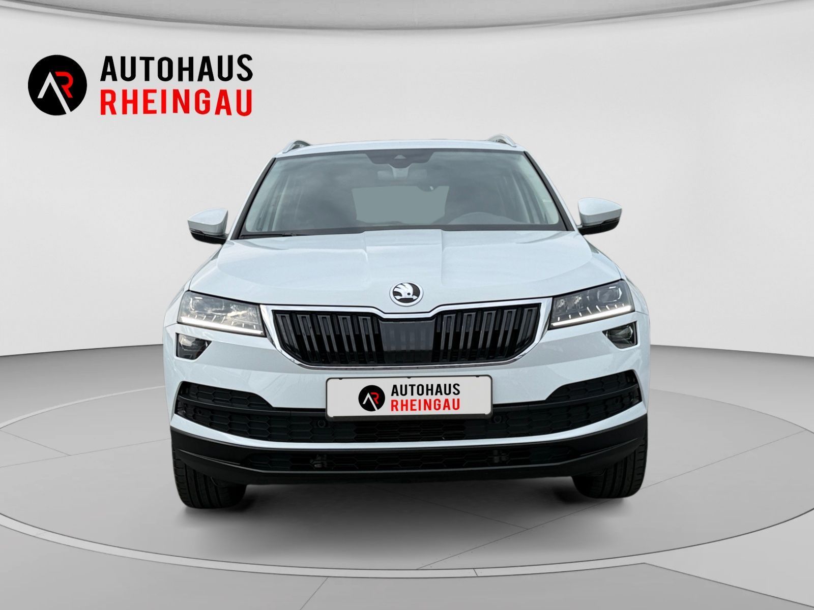 Fahrzeugabbildung SKODA Karoq 2.0 TDI Drive 125 PANO AHK LED