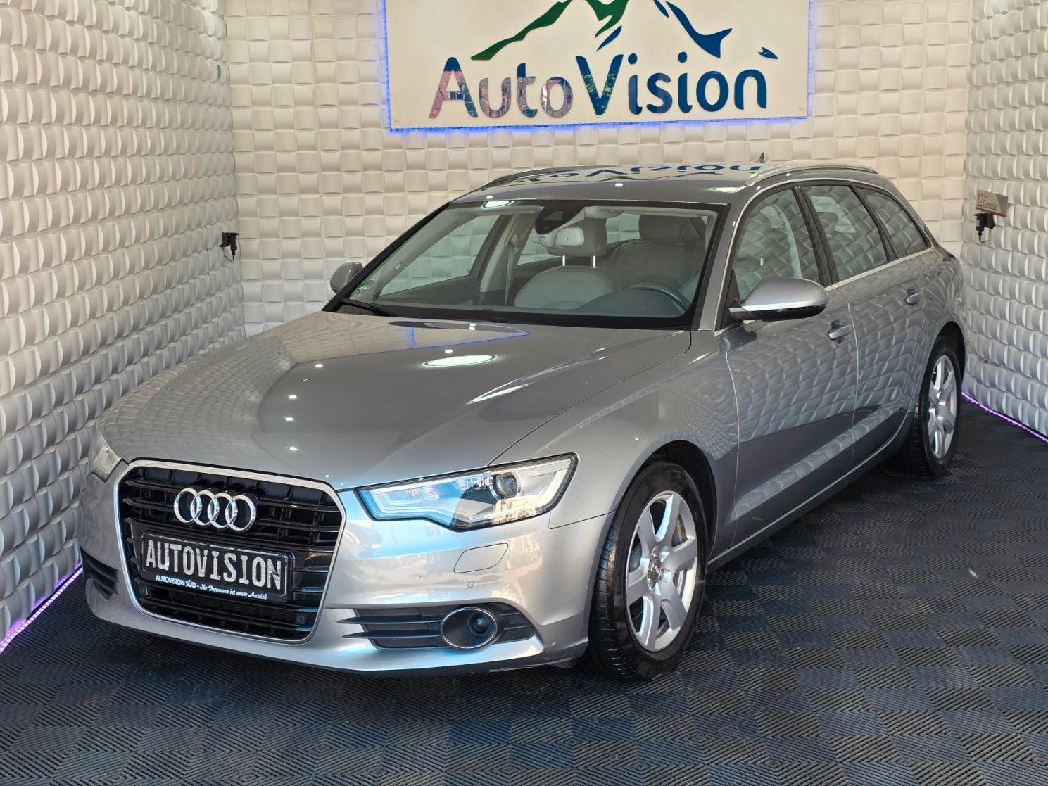 Audi A6 - 1