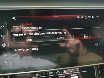 2025 AUDI S8 — миниатюра 19