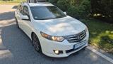Honda Accord Tourer Elegance - Honda Accord: Elegance