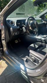 Mercedes-Benz GLA 180 DCT - - Mercedes-Benz GLA 180 in Hamburg