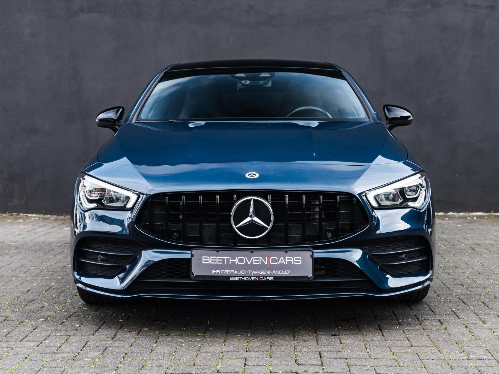 Mercedes-Benz CLA 250 AMG LINE