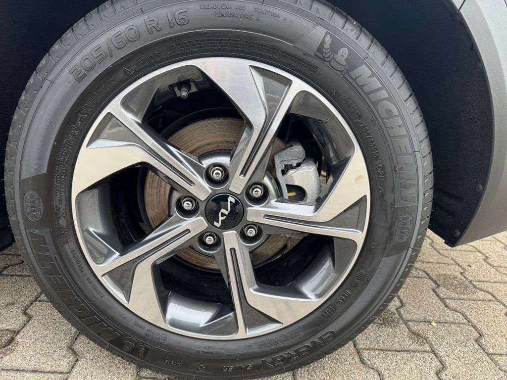 Fahrzeugabbildung Kia XCeed 1.0 Edition 7
