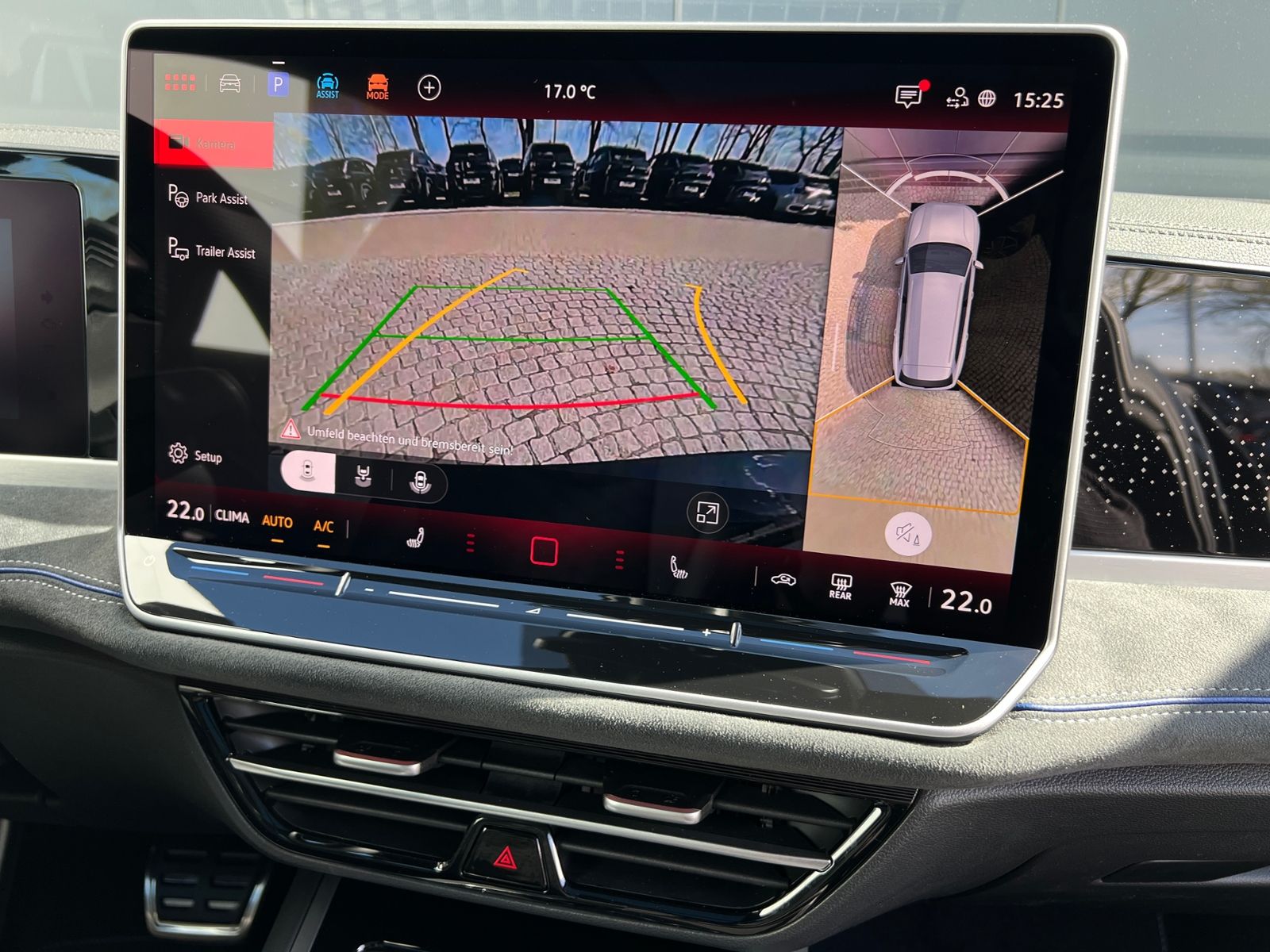 Fahrzeugabbildung Volkswagen Passat Variant R-Line 2.0 TDI DSG 4MOTION *AHK,