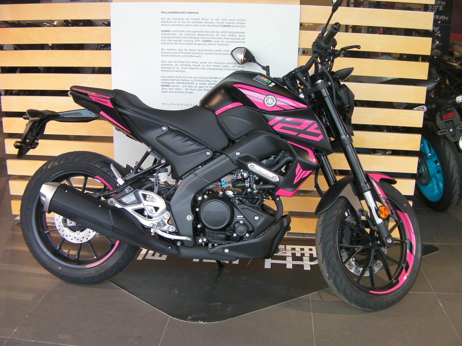 Yamaha MT 125 *2025*Dekor Pretty Pink oder Racing Blue