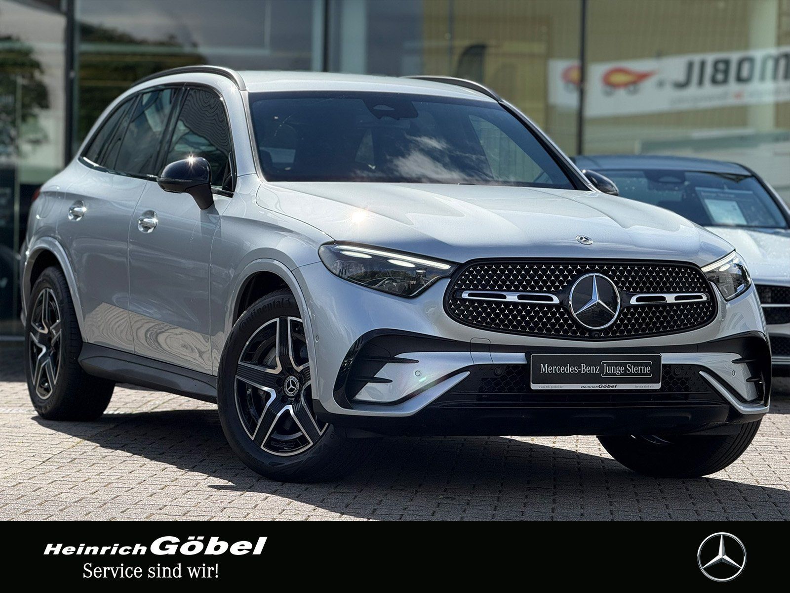 Fahrzeugabbildung Mercedes-Benz GLC 220 d 4M AMG*AHK*MEMORY*360°*DISTRONIC