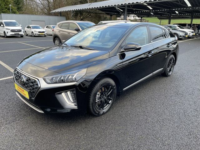 Hyundai IONIQ 1.6 GDI Hybrid Style Alu 17" Navi SHZG PDC