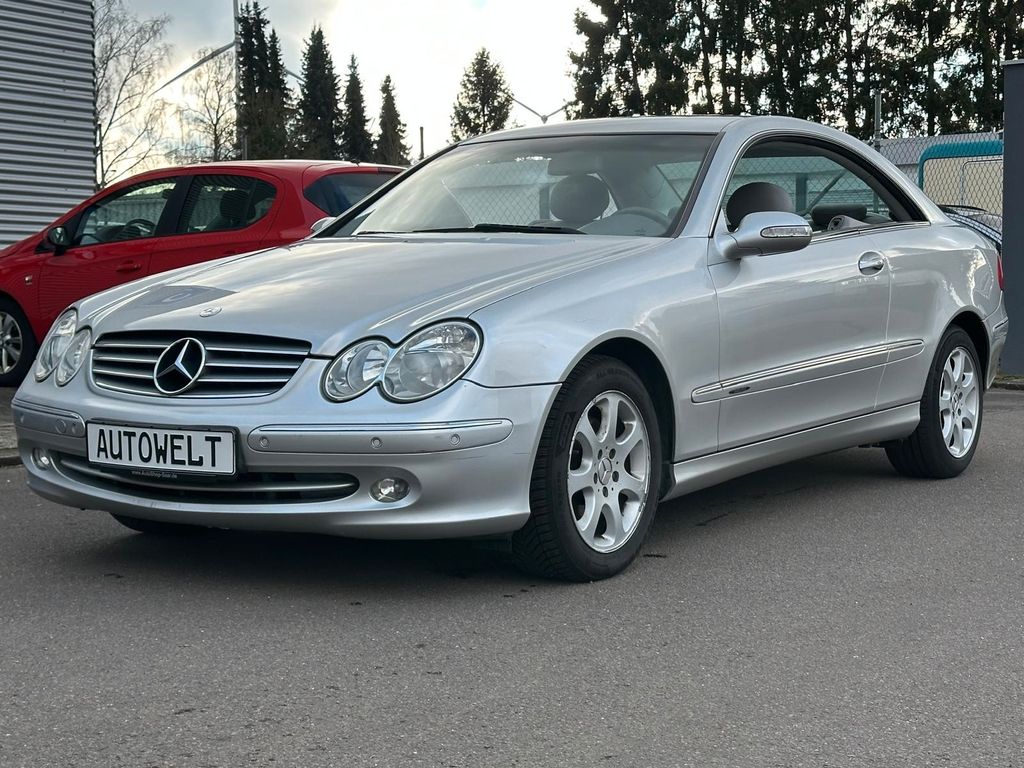 Mercedes-Benz CLK 320