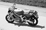 Suzuki RGV 250 (VJ21A 1989-1990) - SUZUKI RG 250