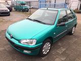 Peugeot 106 - scheckheftgepflegte Peugeot 106