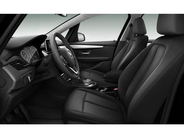 BMW 216i Active Tourer Advantage Navigation LED Sitz