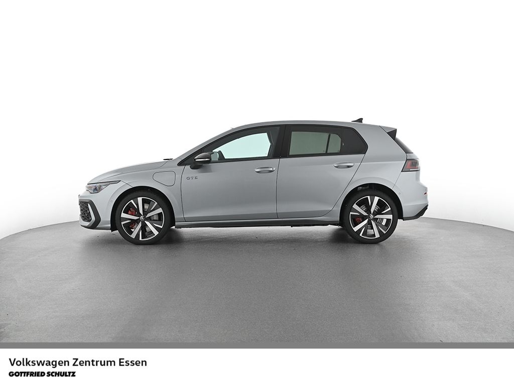 Volkswagen Golf GTE 1 5 l eHybrid DSG Pano SH AHK imagem 3