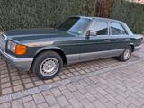 Mercedes-Benz 300SE - Mercedes S 300 mit Schiebedach