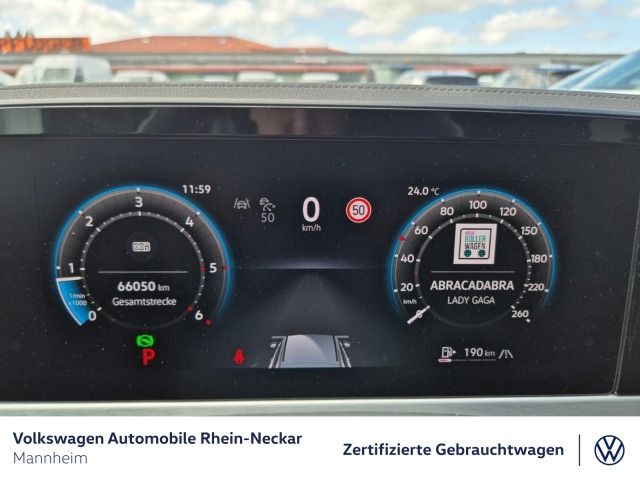 Volkswagen Passat Variant 2.0 TDI R-Line DSG Navi AHK Kamer foto 4
