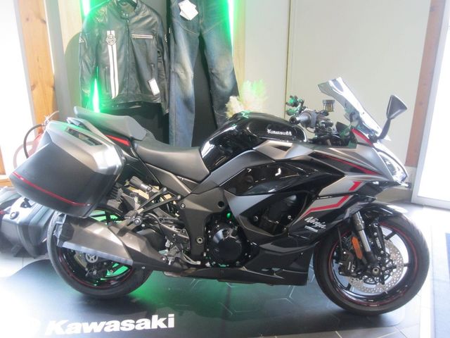 Kawasaki Ninja 1000SX Tourer