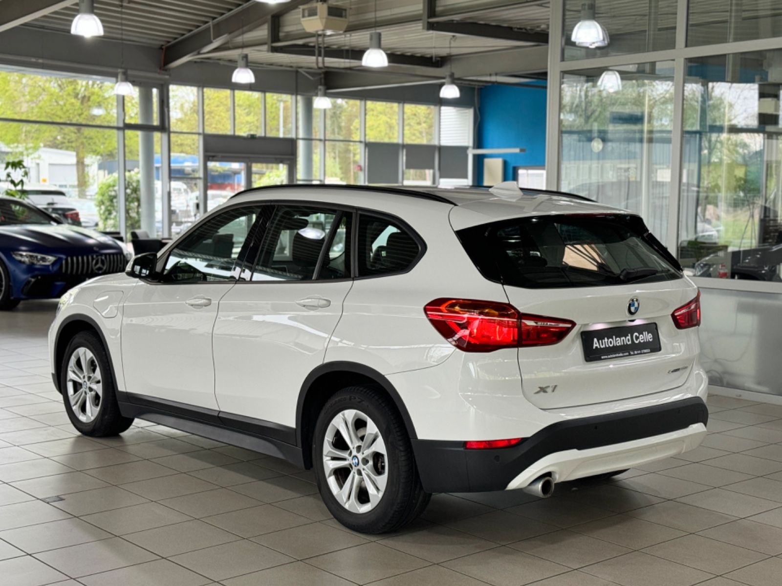 Fahrzeugabbildung BMW X1 xD25e Advantage Kamera DAB Lordos Stzhzg Navi