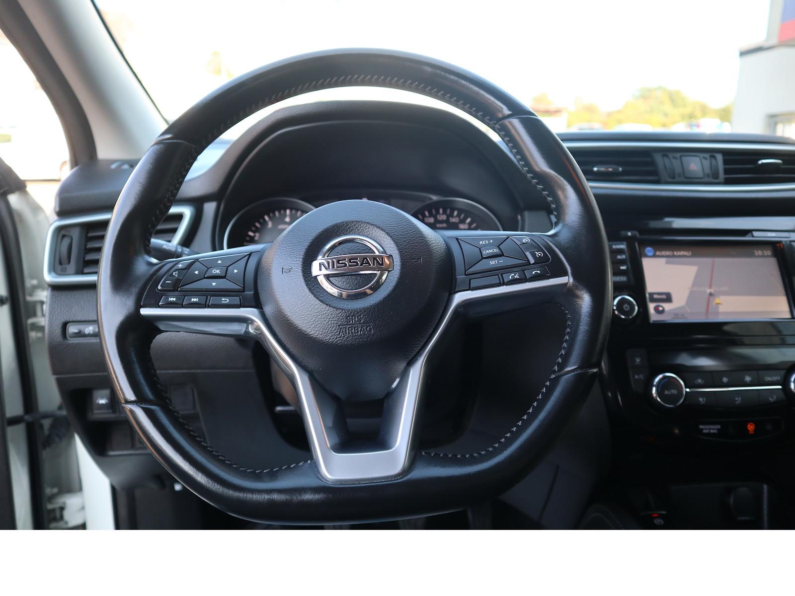 Nissan Qashqai N-Connecta Navi Tempo Scheckheftgepflegt