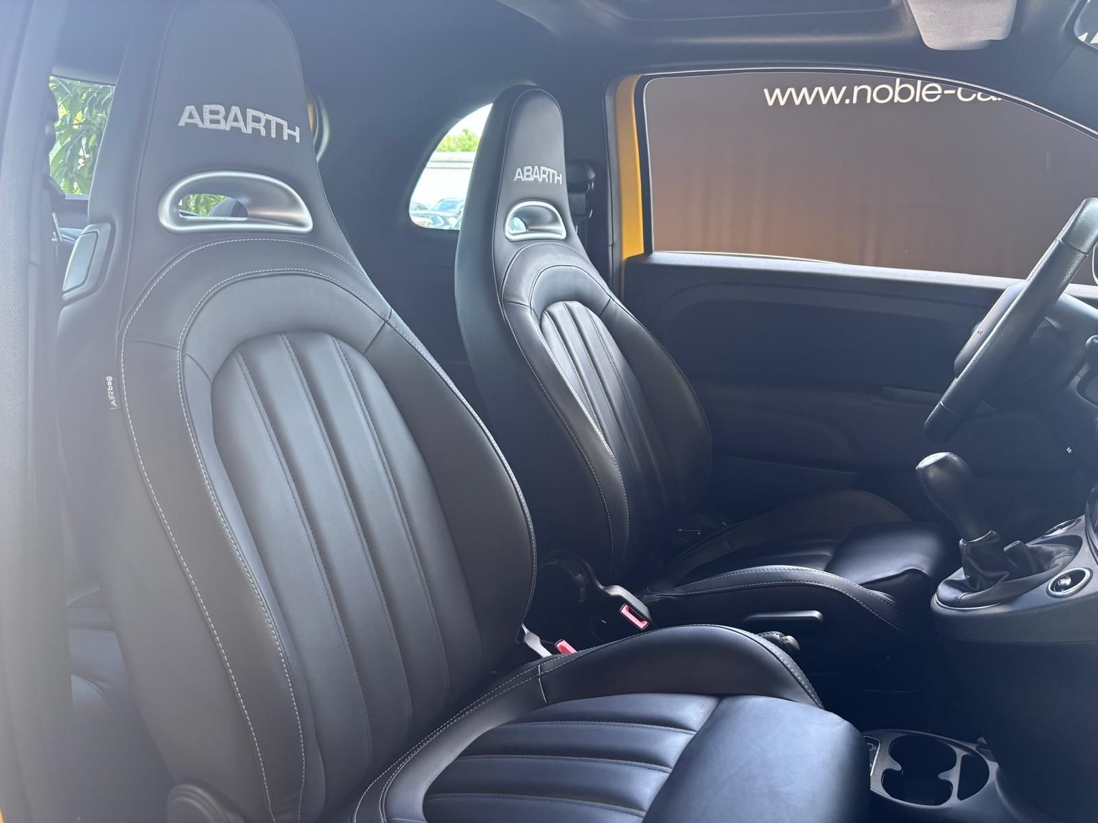 Fahrzeugabbildung Abarth 595 Pista KLIMA XENON ALU CARPLAY BEATS