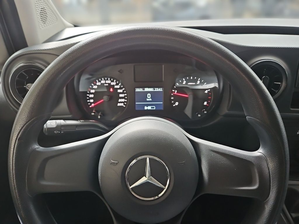 Fahrzeugabbildung Mercedes-Benz Citan 108 Kasten BASE Standard Klima PTS hi.