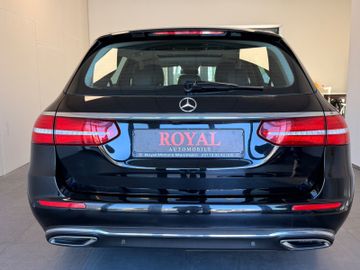 Mercedes E 220 - 5
