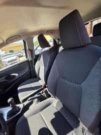 Toyota Yaris - 8