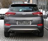 Hyundai TUCSON 1.6 T-GDI Intro Edition °PDC VO+HI°KAMERA - graue Hyundai TUCSON