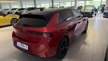 Fotografie des Opel Astra 1.2 Turbo GS