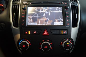 Kia ceed Sportswagon 1.4sw Edition7-NAVI-KLIMA-SHZG-