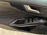 Ford Focus Turnier 1.0 EcoBoost ST-Line Design*Navi* - Ford Focus aus 2024
