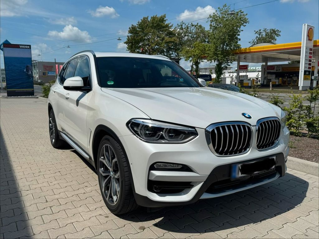 Image of BMW X3